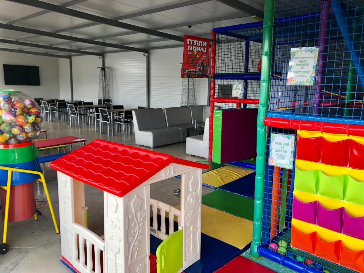 La Villa Del Karting El Teso Dış mekan fotoğraf